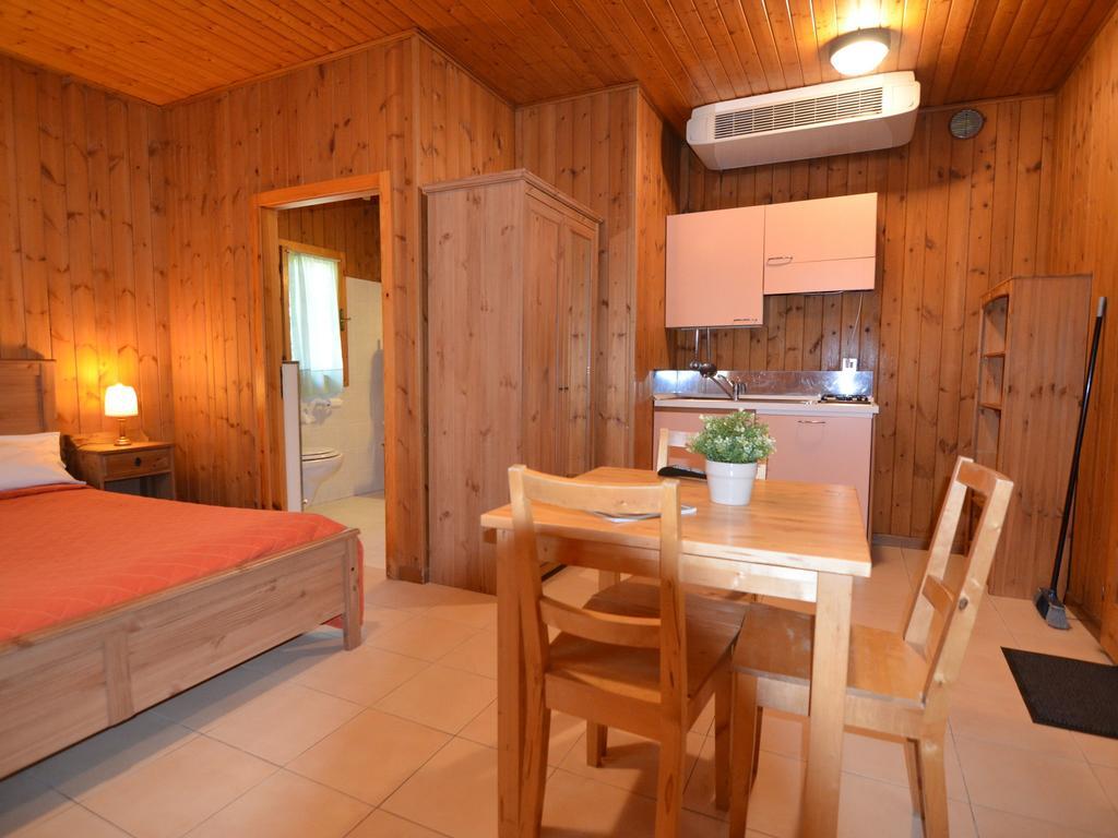 Garden Village San Marino Habitación foto